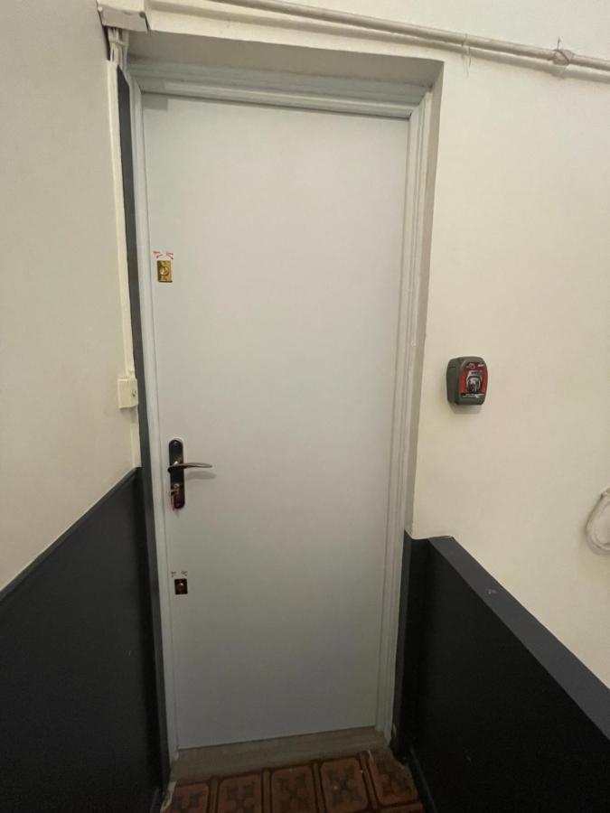Confortable T3 Proche De La Gare Et Du Polygone Apartment Beziers Bagian luar foto